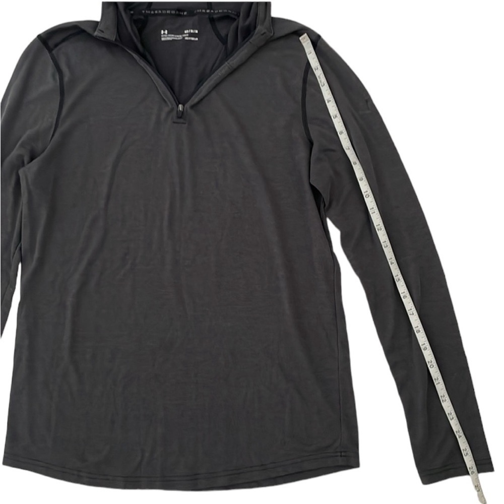 Under Armour HeatGear Tee - Picture 9 of 10